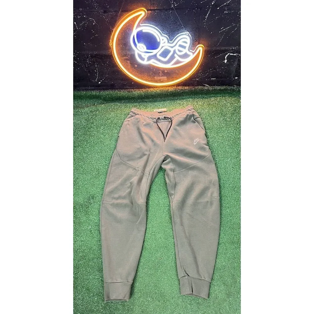 Nike Tech Fleece Joggers CU4495-380 Mens‎ Size MD Twilight Marsh Green